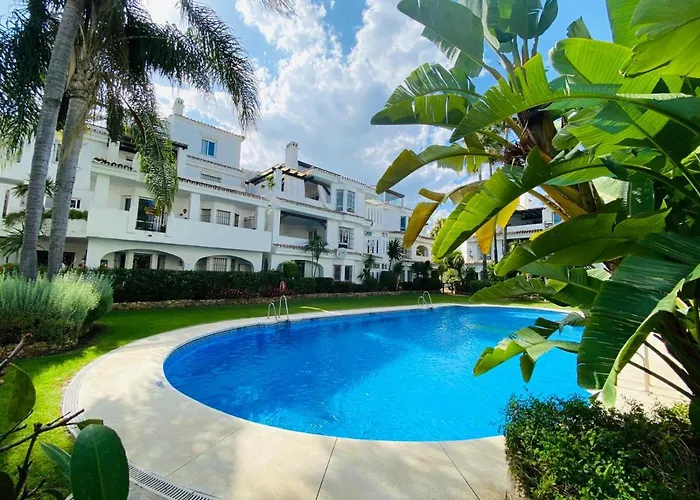 Naranjos Del Sol 公寓 马尔韦利亚