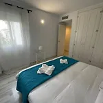 Naranjos Del Sol 아파트