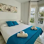 아파트 Naranjos Del Sol 마르베야
