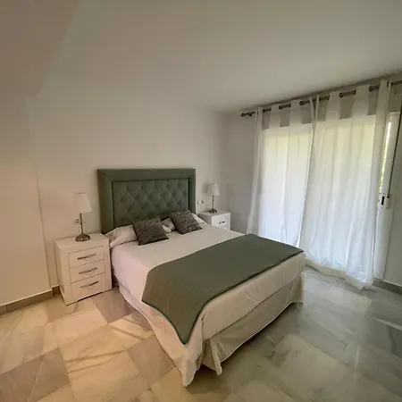 Naranjos Del Sol Апартаменти *