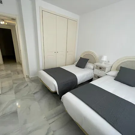 Апартаменти Naranjos Del Sol