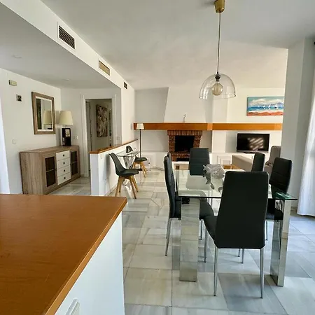 Naranjos Del Sol Апартаменти *