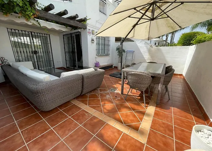 Naranjos Del Sol Апартаменти *