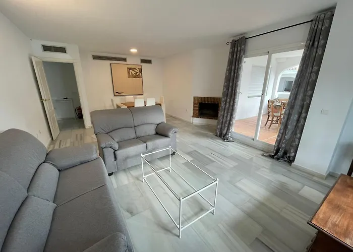 Naranjos Del Sol Апартаменти *